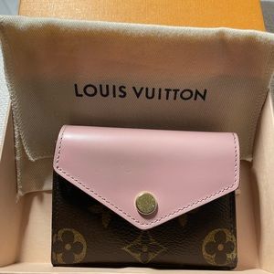 Louis Vuitton Zoé Wallet